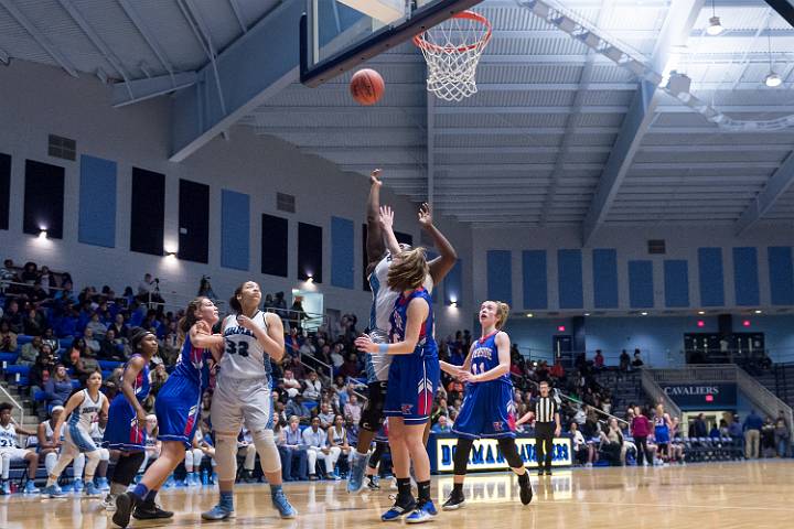 VarLadiesBBvsRiverside 153